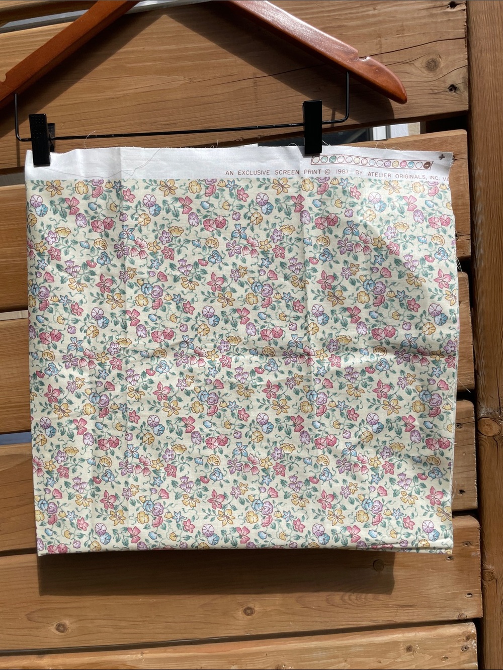 Vintage 1987 Atelier Originals Floral Cottagecore Craft Fabric 34”x34”